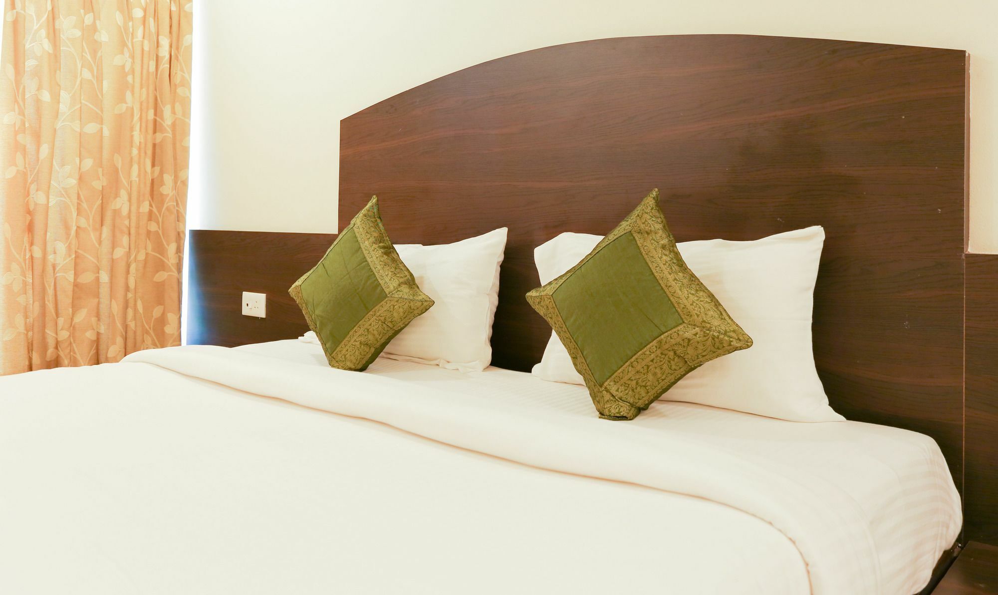 Itsy Hotels Hill View Ex Pune Exterior foto